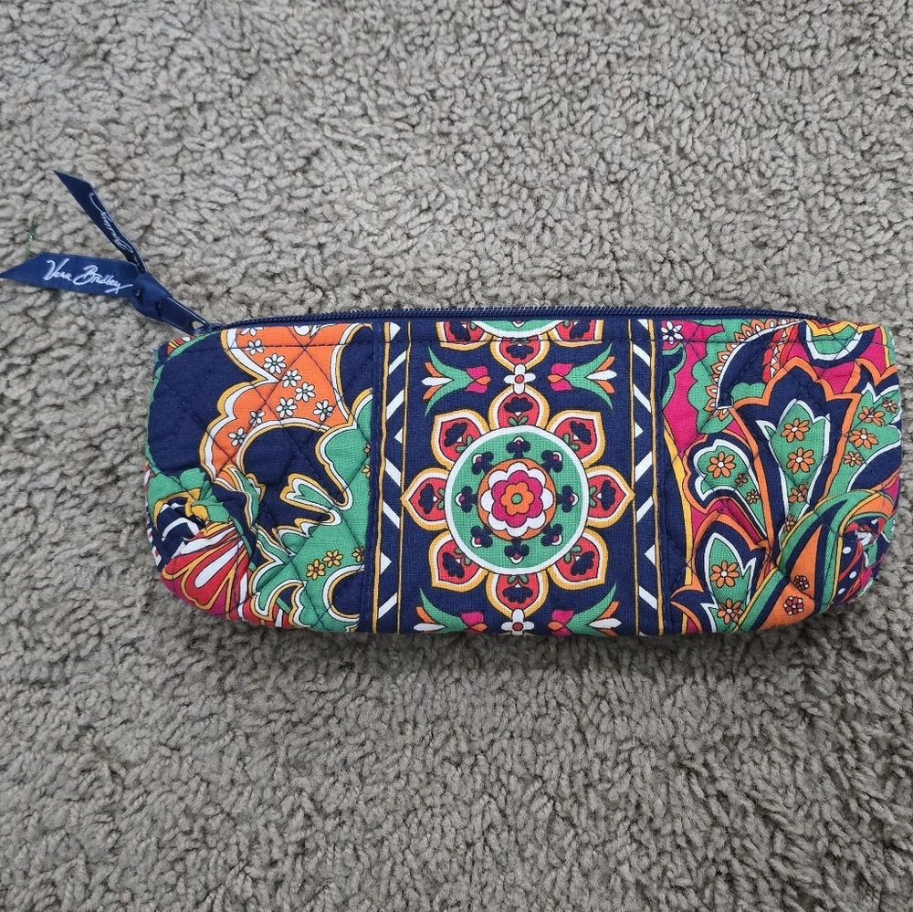 Vera Bradley‎ Pouch Retired